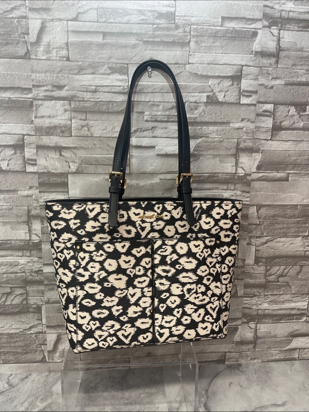 Michael Kors Heart Leopard Print Pocket Tote & Matching Wallet Black White - Picture 3 of 10